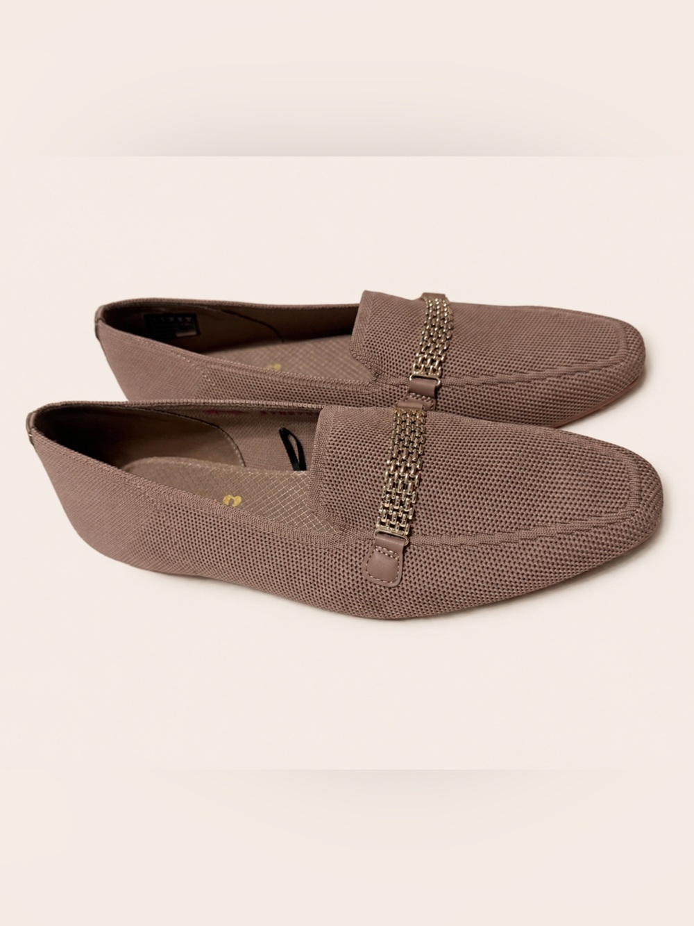 Skechers Air-Cooled Memory Foam Knit Loafers – Women’s Size 9
